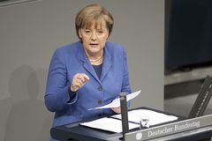 Bundeskanzlerin Angela Merkel bei der Regierungserklärung