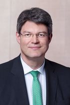 Portraitfoto Patrick Schnieder