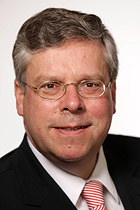 Portraitfoto Jürgen Hardt