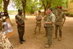 Begrüßung durch den Kommandeur der malischen Offiziersschule