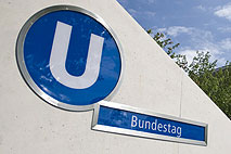 U-Bahn-Eingang Bundestag
