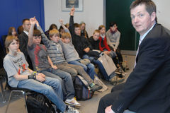 Eckhard Pols (CDU/CSU) mit Kindern