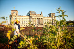 Reichstagsgebäude im Herbst