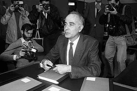 BM a.D. Friderichs vor dem Flick-Untersuchungsausschuss 1984