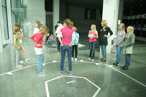 Workshop: 'Grenzgänger' - Eine künstlerische Expedition ins Niemandsland  -  am  12. August 2011