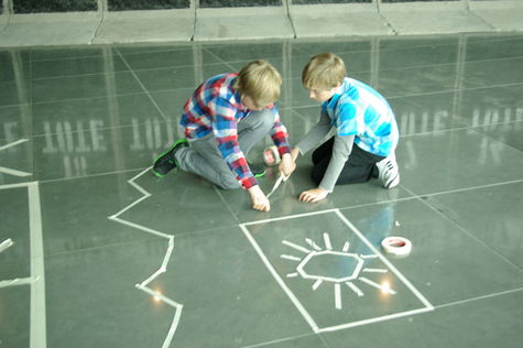 Workshop: 'Grenzgänger' - Eine künstlerische Expedition ins Niemandsland  -  am  12. August 2011