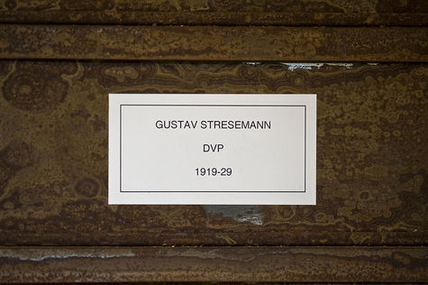 Installation 'Archiv der Deutschen Abgeordneten' von Christian Boltanski