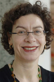 Dr. Jeanette Hofmann