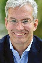 Portraitfoto Dr. Mathias Middelberg