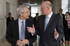 Claude Bartolone (links) und Norbert Lammert (rechts)