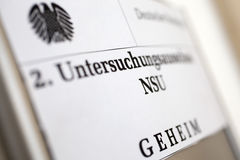 Türschild des untersuchungsausschusses