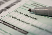 Ein grün-weißes Formular für die Steuererklärung
