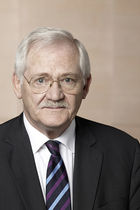 Portraitfoto Egon Jüttner