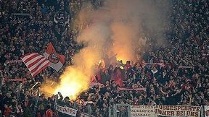 Video Gewalt in und um Fußballstadien