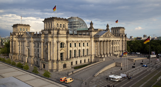 Das ist das Reichs-Tags-Gebäude in Berlin.