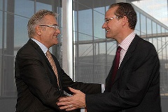 EU-Kommission mit dem Luxemburgischen Parlamentspräsidenten Laurent Mosar. Rechts der Vorsitzende Gunter Krichbaum