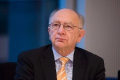Peter Götz ist Präsident der Globalen Parlamentariergruppe für Habitat.
