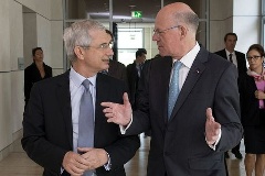 Präsident der Assemblée nationale Claude Bartolone (links) und Bundestagspräsident Norbert Lammert