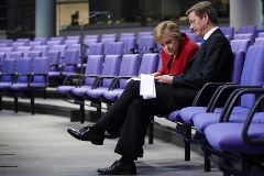 Bundeskanzlerin Angela Merkel (links) und Außenminister Guido Westerwelle