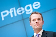 Ex-Gesundheitsminister Daniel Bahr führte 2012 die Pflegezusatzversicherung ein.