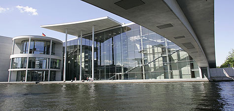 Das Paul-Löbe-Haus beherbergt die Ausschüsse des Bundestages.