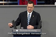 Wehrbeauftragter Königshaus hält Rede zu Jahresbericht 2009