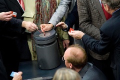 Wahlurne im Plenum