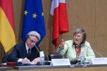 Ausschussvorsitzende Jean-Paul Chanteguet, Bärbel Höhn