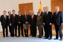 Der 2. Untersuchungsausschuss hat Bundespräsident Joachim Gauck zu einem Gespräch getroffen.