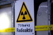 Behälter mit radioaktiven Abfallstoffen