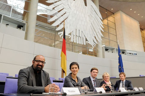 Die stellvertretenden Fraktionsvorsitzenden Josef Winkler, Sahra Wagenknecht, Dr. Florian Toncar, Christine Lambrecht, Michael Kretschmer in der Podiumsdiskussion von Jugend und Parlament am 4. Juni 2013