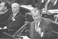 1972: Bundeskanzler Willy Brandt stellt Vertrauensfrage