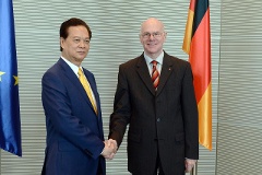 Nguyen Tan Dung, Norbert Lammert