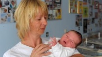 Video Hebammen erhoffen L&ouml;sung