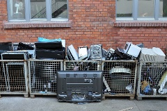 Händler sollen alte Elektro- und Elektronikgeräte zurücknehmen müssen.