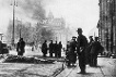 Blick vom Brandenburger Tor auf das brennende Reichstagsgebäude am Morgen des 28. Februar 1933, Foto