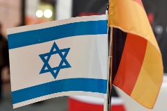 Am 12. Mai 1965 hatten Israel und die Bundesrepublik Deutschland diplomatische Beziehungen aufgenommen.