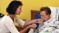 Video Mehr Leistungen f&uuml;r Pflegebed&uuml;rftige