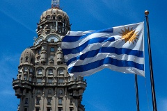 Palacio Salvo an der Plaza Independencia in Montevideo, Uruguay