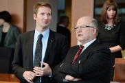 Vorsitzender Patrick Sensburg, Zeuge Peter Schaar