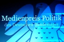 Mit dem Medienpreis Politik würdigt der Bundestag hervorragende publizistische Arbeiten.