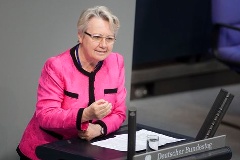 Bundesministerin Annette Schavan