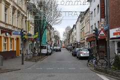 Die Keupstraße in Köln-Mülheim, in der 2004 der Nagelbombenanschlag mehrere Menschen verletzte.