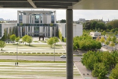 Blick aus dem Paul-Löbe-Haus auf das Kanzleramt