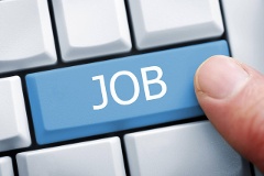 Der Bundestag debattiert über Wege aus der Langzeitarbeitslosigkeit.