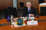 Ernst Uhrlau vor dem Untersuchungsausschuss
