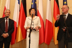 Claude Bartolone (links), Ewa Kopacz und Norbert Lammert (rechts)