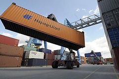 Container in Hafen