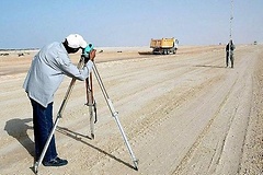 Straßenbau in der Sahara