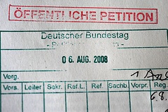 Blick in die Registratur der Anträge des Petitionsausschuss